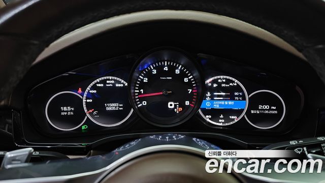 Porsche Cayenne 2020 — photo 11