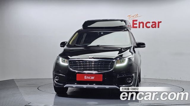Kia Canival 2018 — photo 3