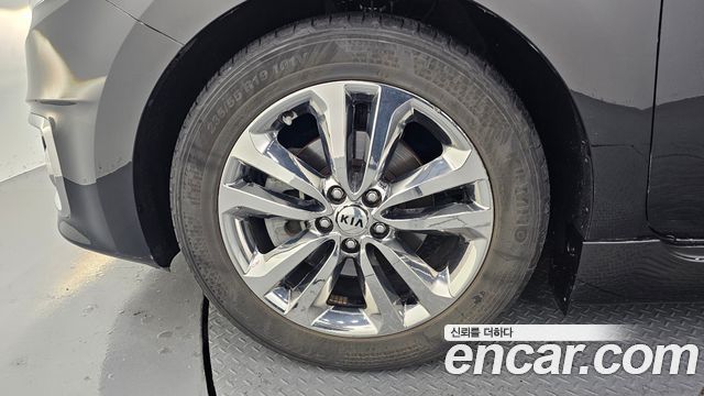 Kia Canival 2018 — photo 5