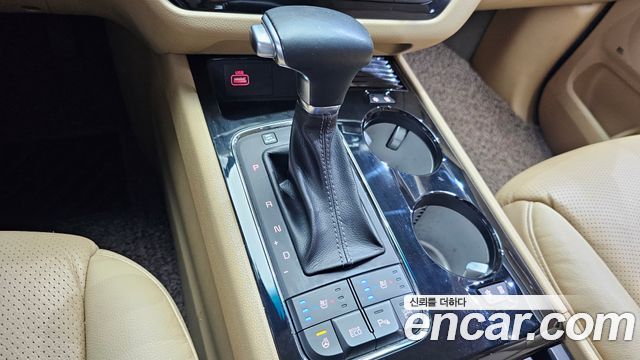 Kia Canival 2018 — photo 9