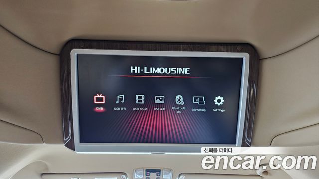 Kia Canival 2018 — photo 19