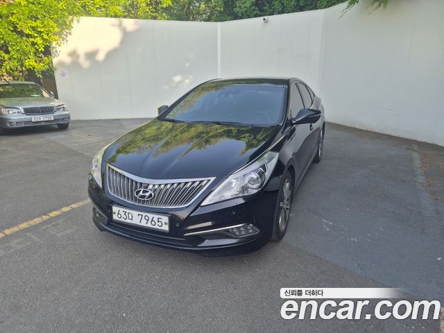 Hyundai Grandeur 2015 — photo 1