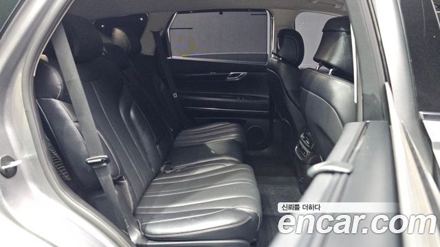Genesis GV80 2020 — photo 18