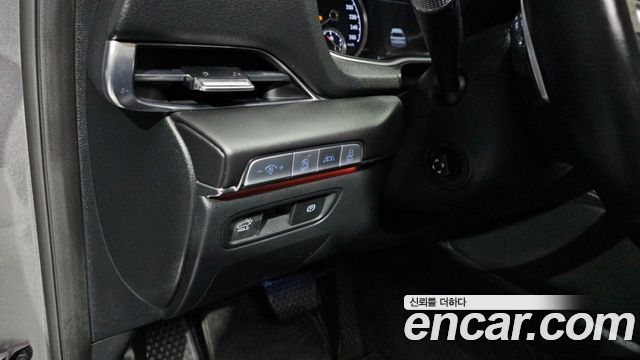 Genesis GV80 2020 — photo 31
