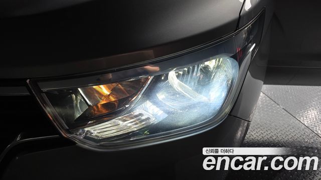 Hyundai Starex 2019 — photo 8
