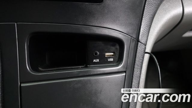 Hyundai Starex 2019 — photo 16