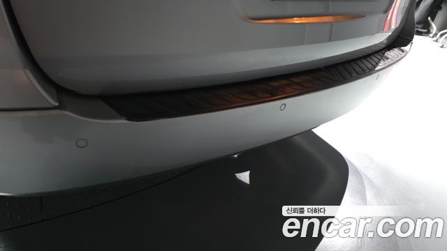 Hyundai Starex 2019 — photo 30