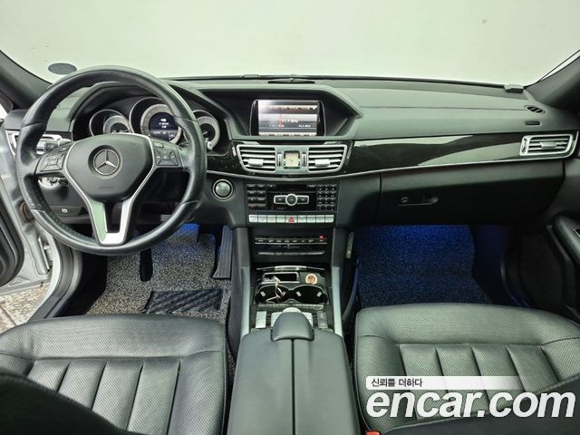 Mercedes-Benz E-Class 2015 — photo 5