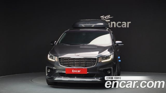 Kia Canival 2019 — photo 3