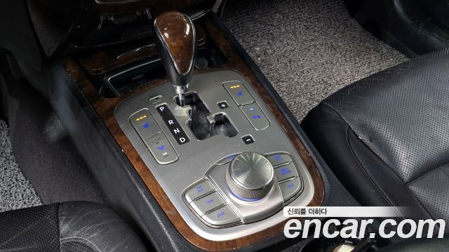 Hyundai Genesis 2009 — photo 9