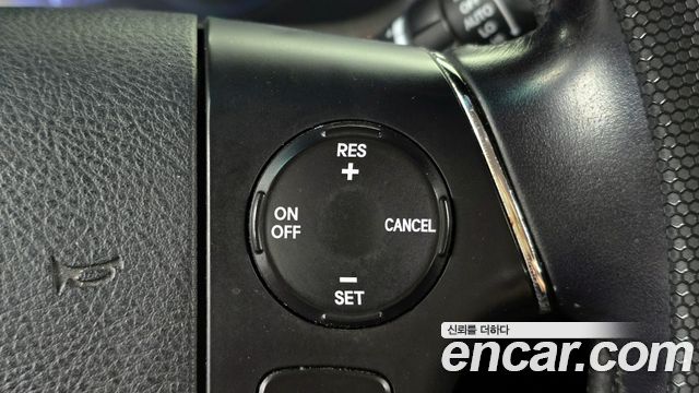 Hyundai Genesis 2009 — photo 14