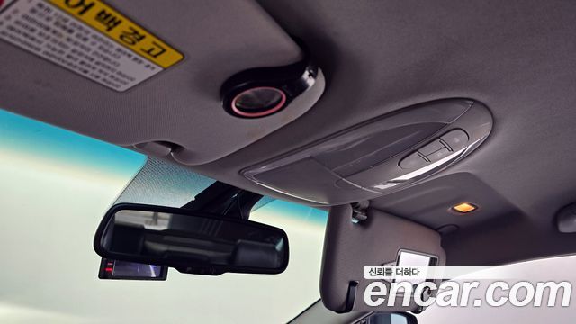 Hyundai Genesis 2009 — photo 19
