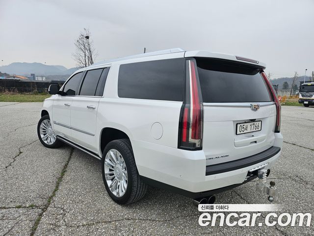 Cadillac Escalade 2018 — photo 6