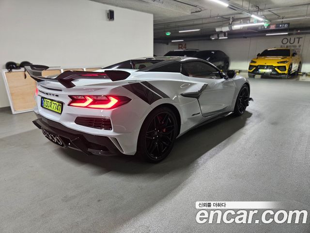 Chevrolet Korea Corvette 2023 — photo 2