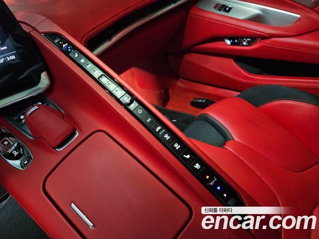 Chevrolet Korea Corvette 2023 — photo 18