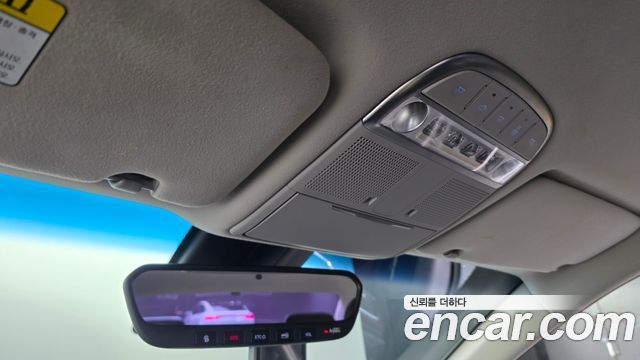 Genesis EQ900 2016 — photo 18