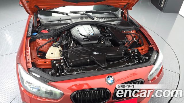 BMW 1-Series 2018 — photo 6