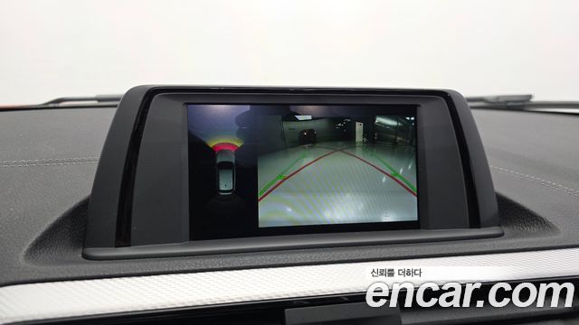 BMW 1-Series 2018 — photo 21