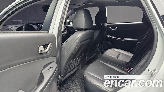Hyundai Kona 2018 — photo 18