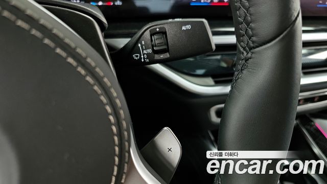 BMW X6 2025 — photo 29