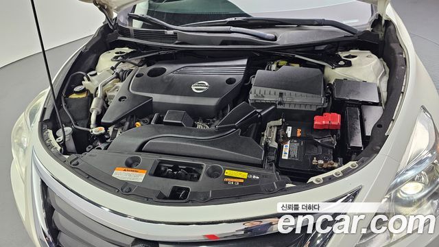 Nissan Altima 2016 — photo 6