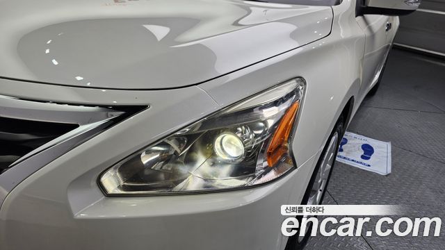 Nissan Altima 2016 — photo 8
