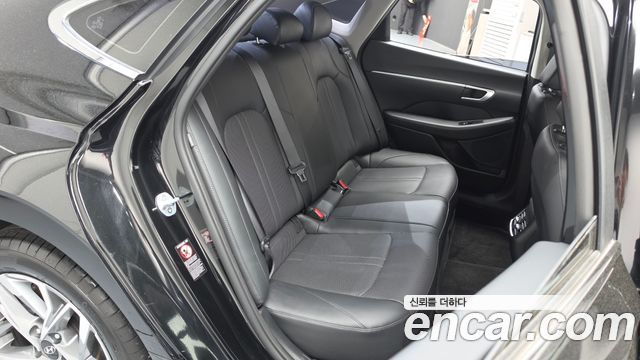 Hyundai Sonata 2020 — photo 18