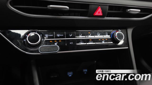 Hyundai Sonata 2020 — photo 25