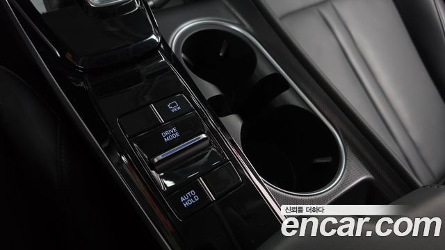 Hyundai Sonata 2020 — photo 26