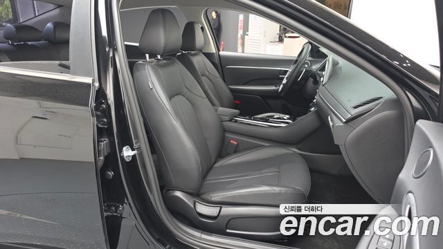 Hyundai Sonata 2020 — photo 16