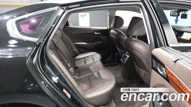 Kia K7 2016 — photo 12