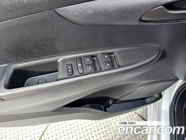 Chevrolet Korea Spark 2016 — photo 18