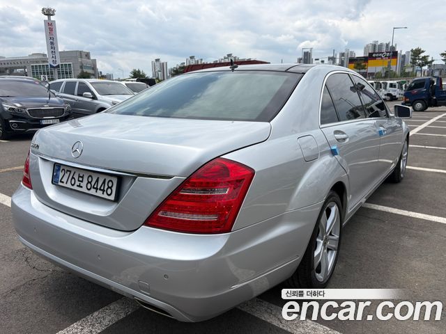 Mercedes-Benz S-Class 2010 — photo 2