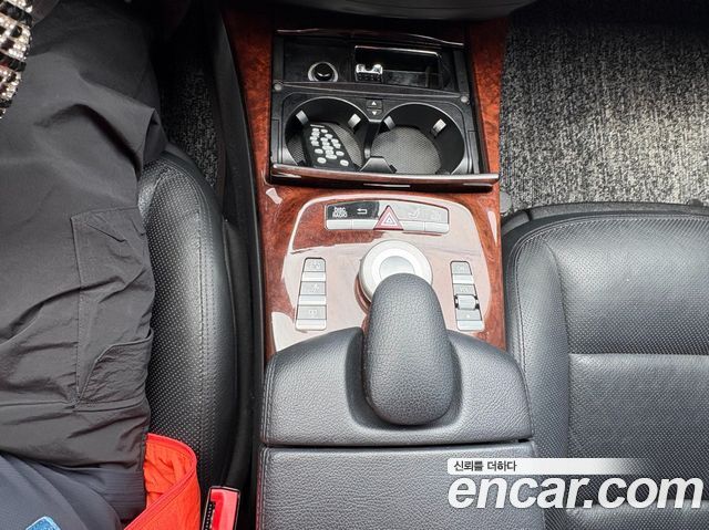 Mercedes-Benz S-Class 2010 — photo 10