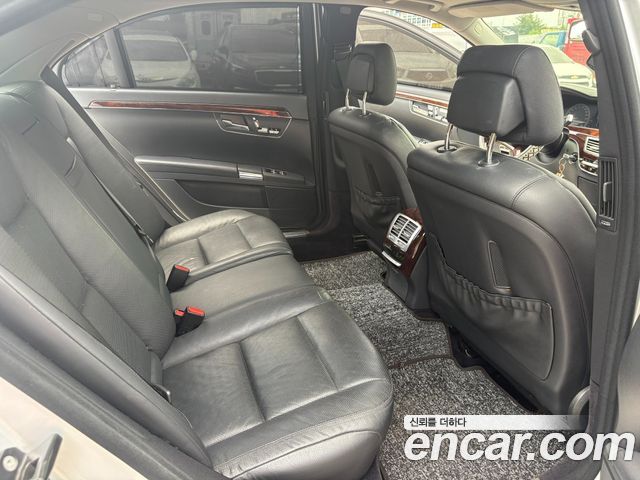 Mercedes-Benz S-Class 2010 — photo 12