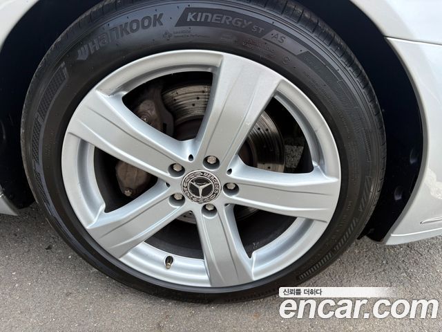 Mercedes-Benz S-Class 2010 — photo 20