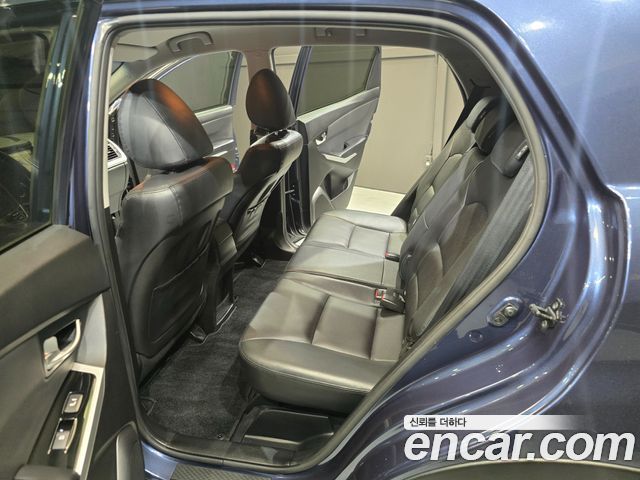 KG Mobility KORANDO 2014 — photo 14