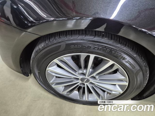 Genesis EQ900 2018 — photo 19