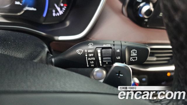 Hyundai Santafe 2019 — photo 26