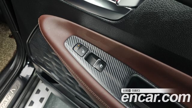 Hyundai Santafe 2019 — photo 28