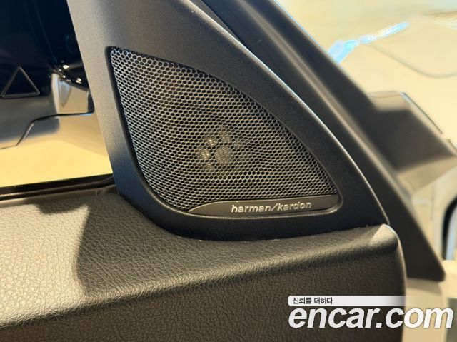 BMW M2 2020 — photo 18