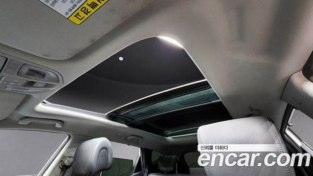 Hyundai Santafe 2017 — photo 12
