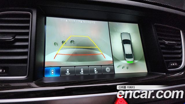 Genesis G80 2018 — photo 15