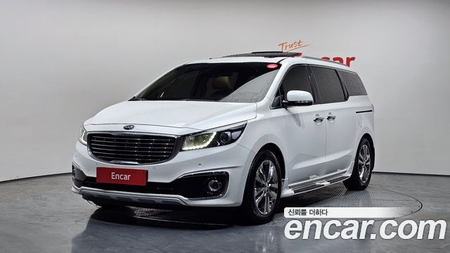Kia Canival 2018 — photo 1