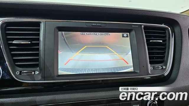 Kia Canival 2018 — photo 20
