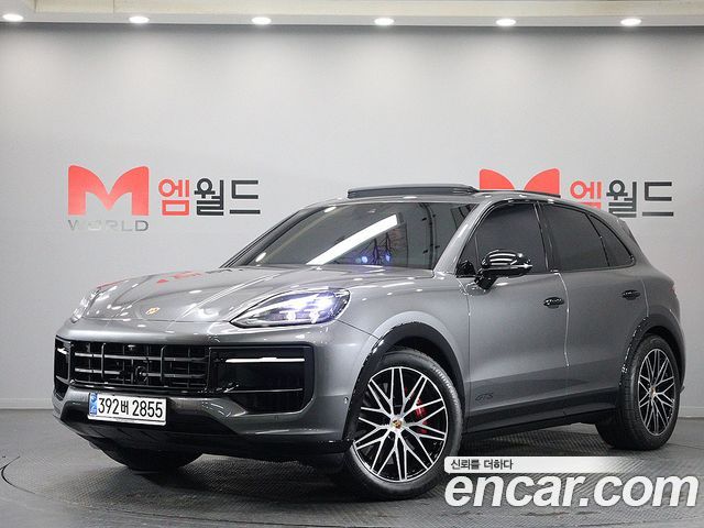 Porsche Cayenne 2025 — photo 1