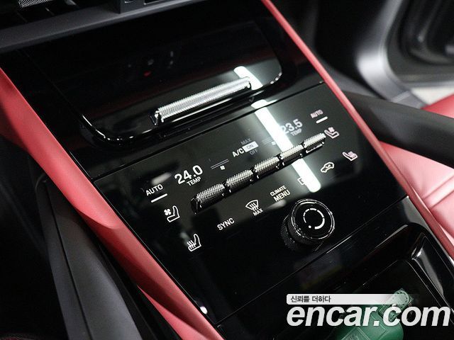 Porsche Cayenne 2025 — photo 9