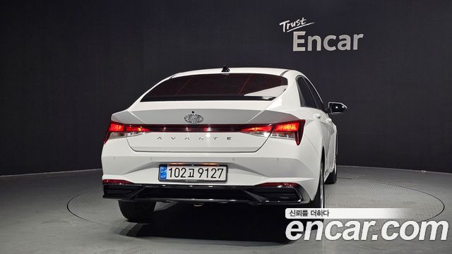 Hyundai AVANTE 2023 — photo 4