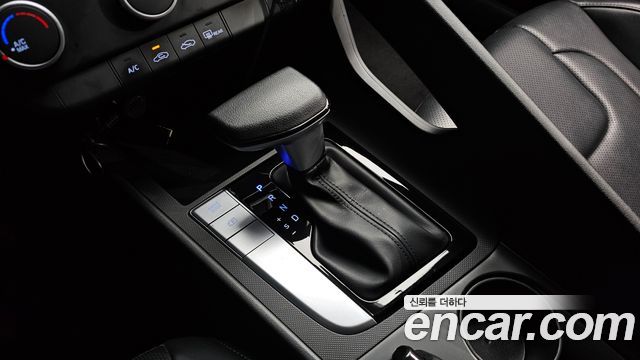 Hyundai AVANTE 2023 — photo 12
