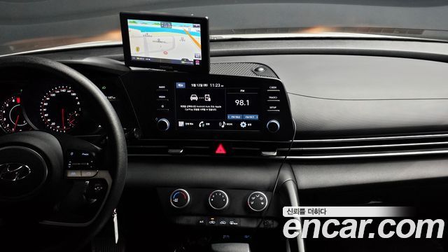 Hyundai AVANTE 2023 — photo 23